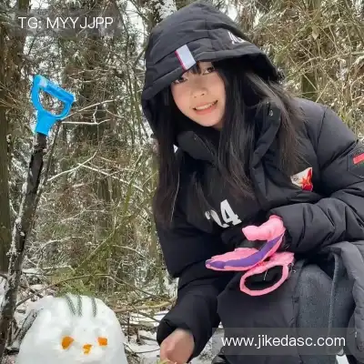 缪念泳